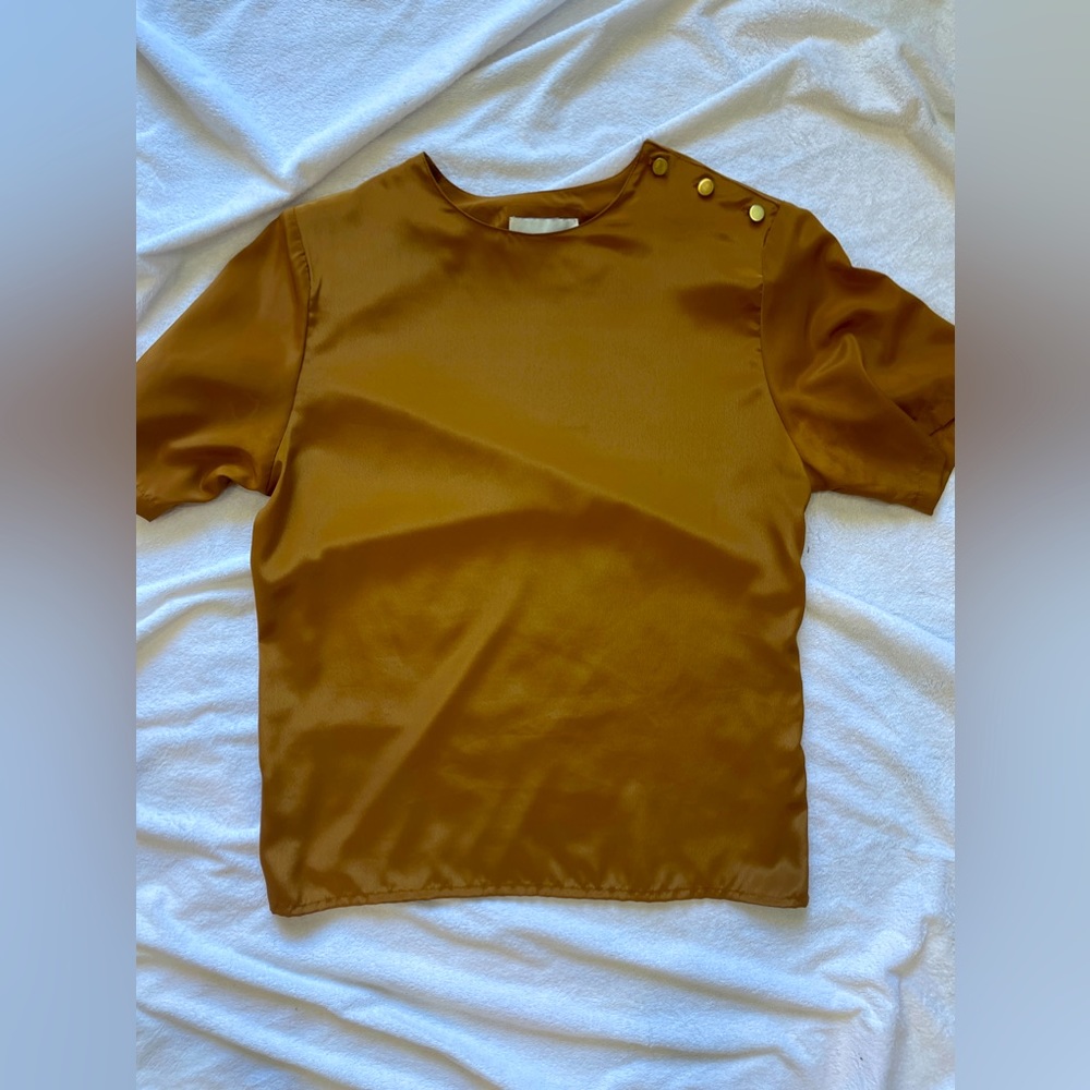 Mustard Satin-Like Tee Shoulder Pads gold button shoulder